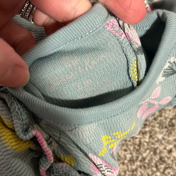 Bundle/Lot of Baby Footies and Coverall Outfits - EUC - 3-6 month - Picture 9 of 16